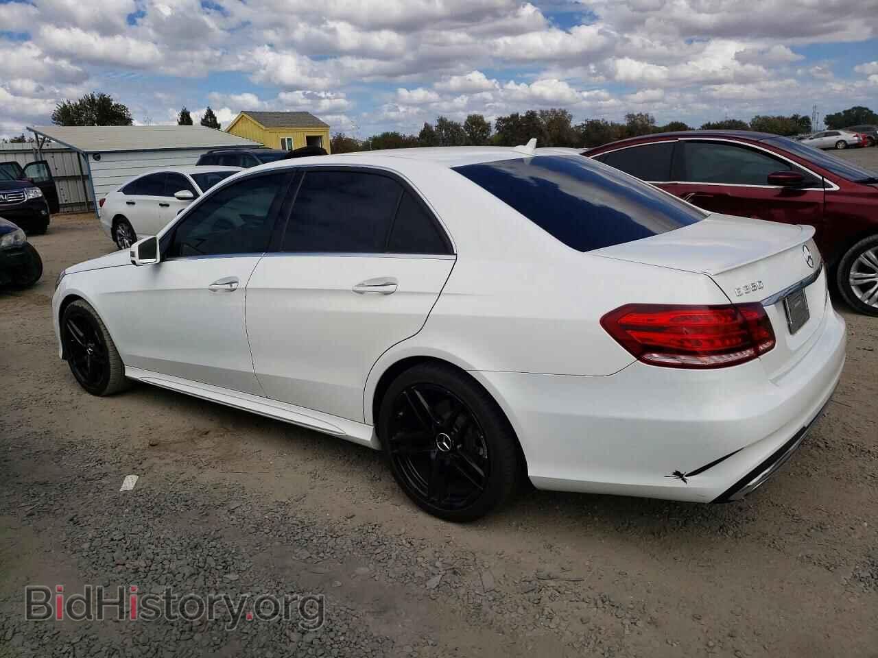 2014 MERCEDES-BENZ E-CLASS - VIN: WDDHF5KB5EA956983 - Фото 2