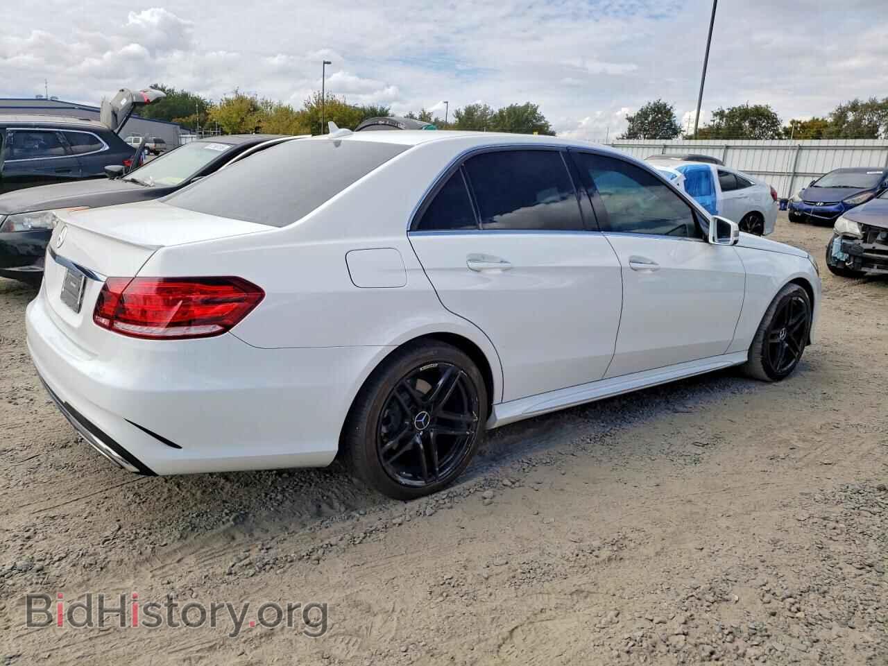 2014 MERCEDES-BENZ E-CLASS - VIN: WDDHF5KB5EA956983 - Фото 3