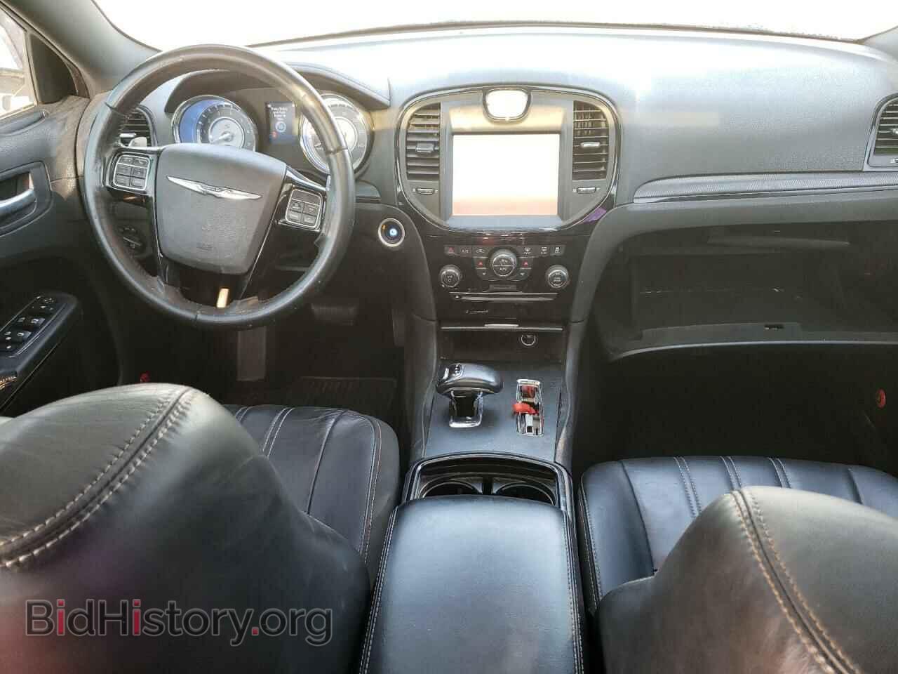 2014 CHRYSLER 300 - VIN: 2C3CCABG7EH207903 - Фото 8