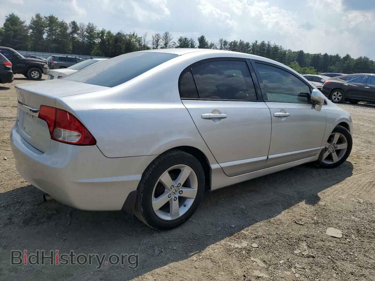 2011 HONDA CIVIC - VIN: 19XFA1F5XBE041391 - Фото 3