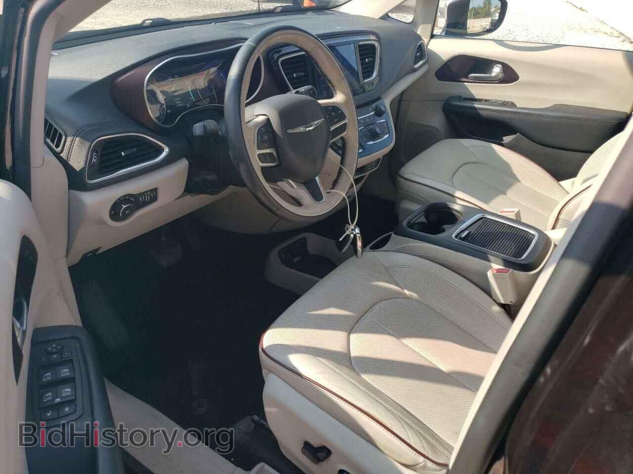 2017 CHRYSLER PACIFICA - VIN: 2C4RC1GG4HR570480 - Photo 8