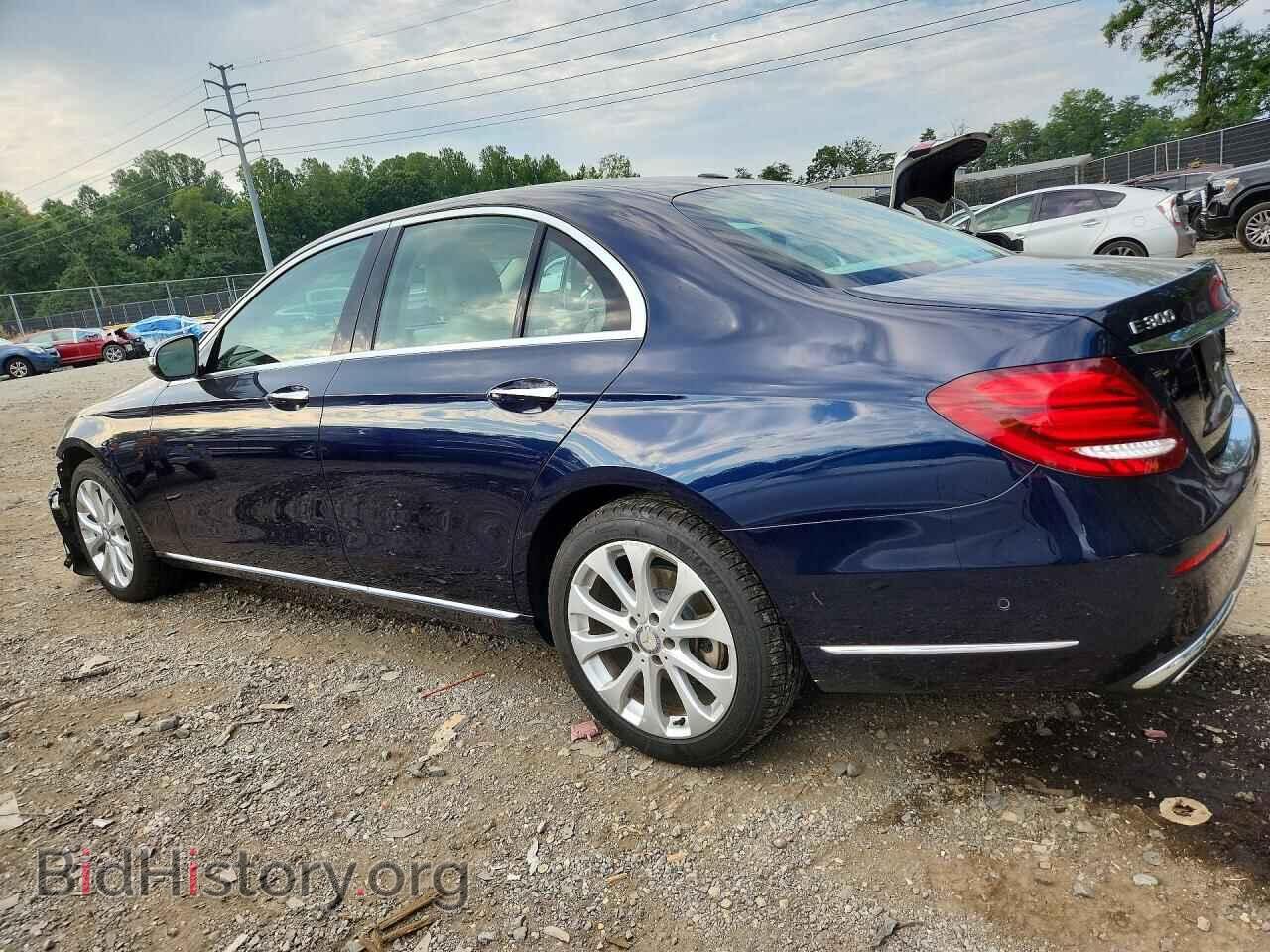 2017 MERCEDES-BENZ E-CLASS - VIN: WDDZF4KB9HA217991 - Фото 2