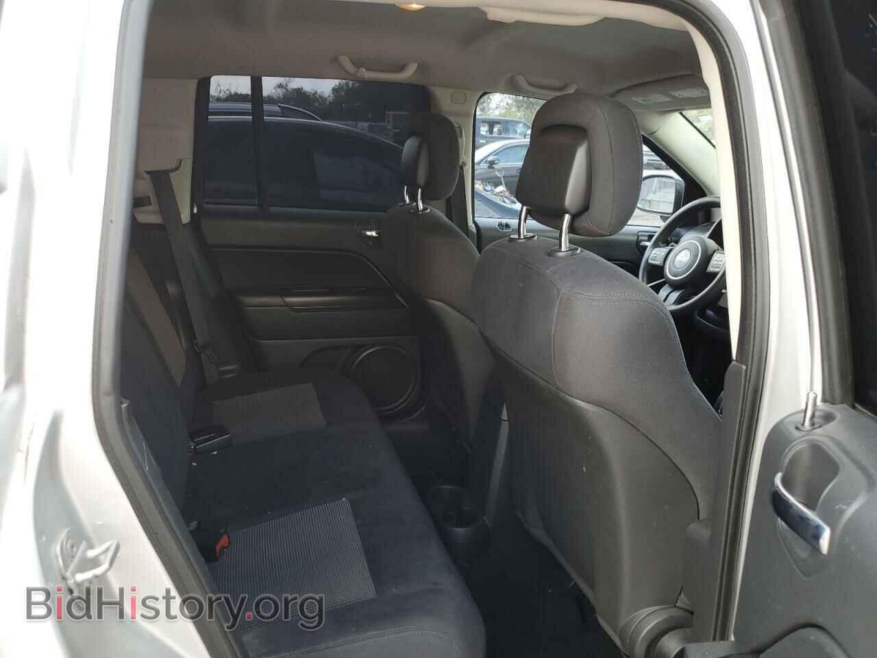 2011 JEEP COMPASS - VIN: 1J4NT1FB1BD215730 - Photo 11