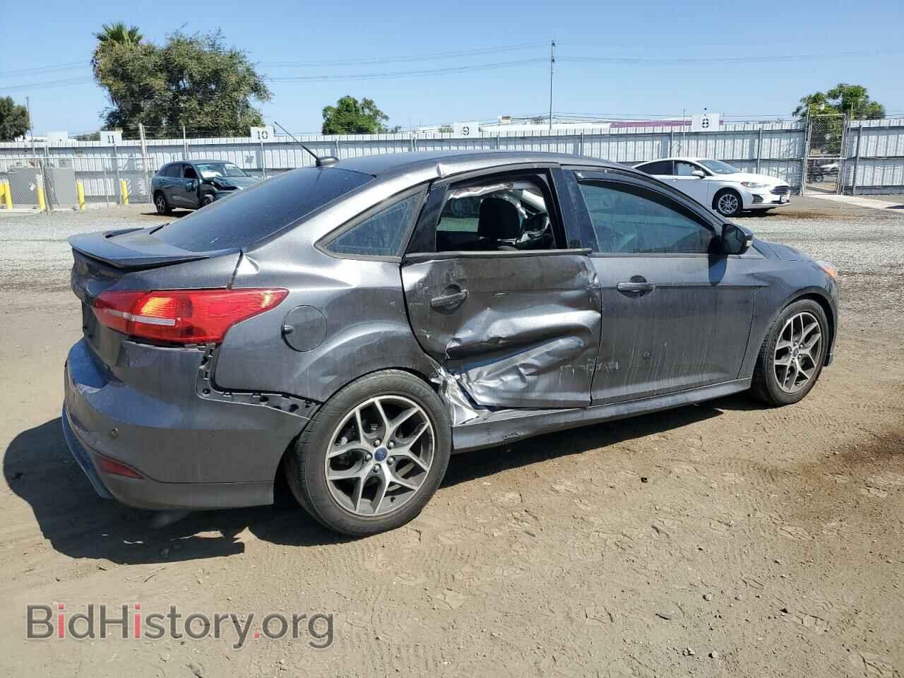 2016 FORD FOCUS - VIN: 1FADP3F2XGL234345 - Photo 3