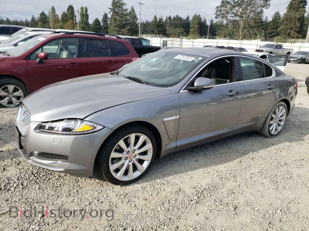 Фотография SAJWJ0EF8E8U17610 - JAGUAR XF 2014