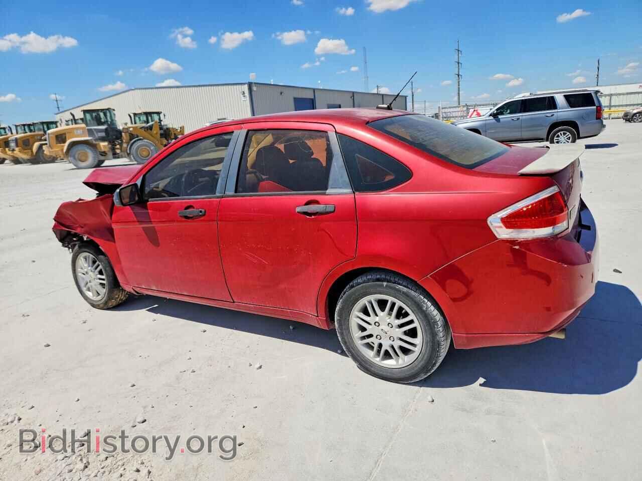 2009 FORD FOCUS - VIN: 1FAHP35NX9W231010 - Фото 2