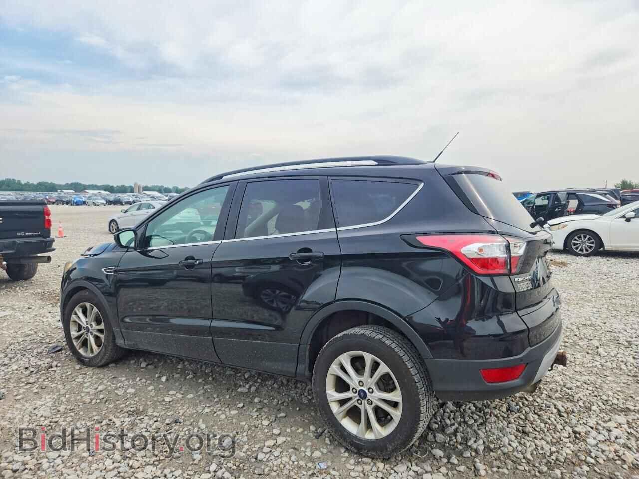 2017 FORD ESCAPE - VIN: 1FMCU9G98HUD39504 - Фото 2