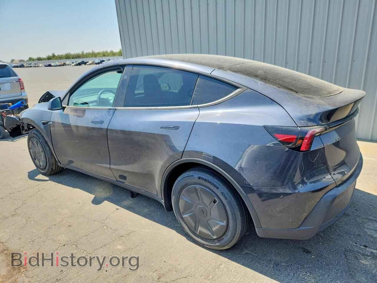 2026 TESLA MODEL Y - VIN: 7SAYGDEDXTA607384 - Photo 2