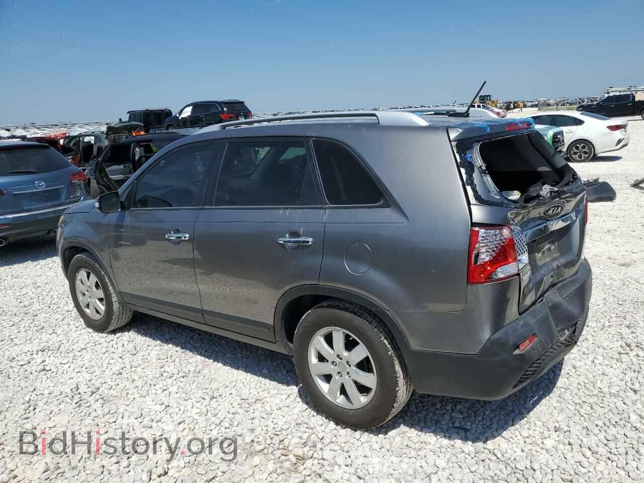 2013 KIA SORENTO - VIN: 5XYKT3A68DG409593 - Фото 2