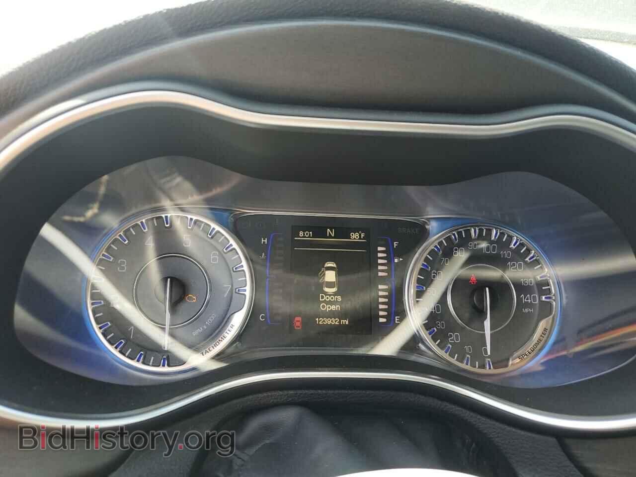 2017 CHRYSLER 200 - VIN: 1C3CCCAB0HN503164 - Фото 9