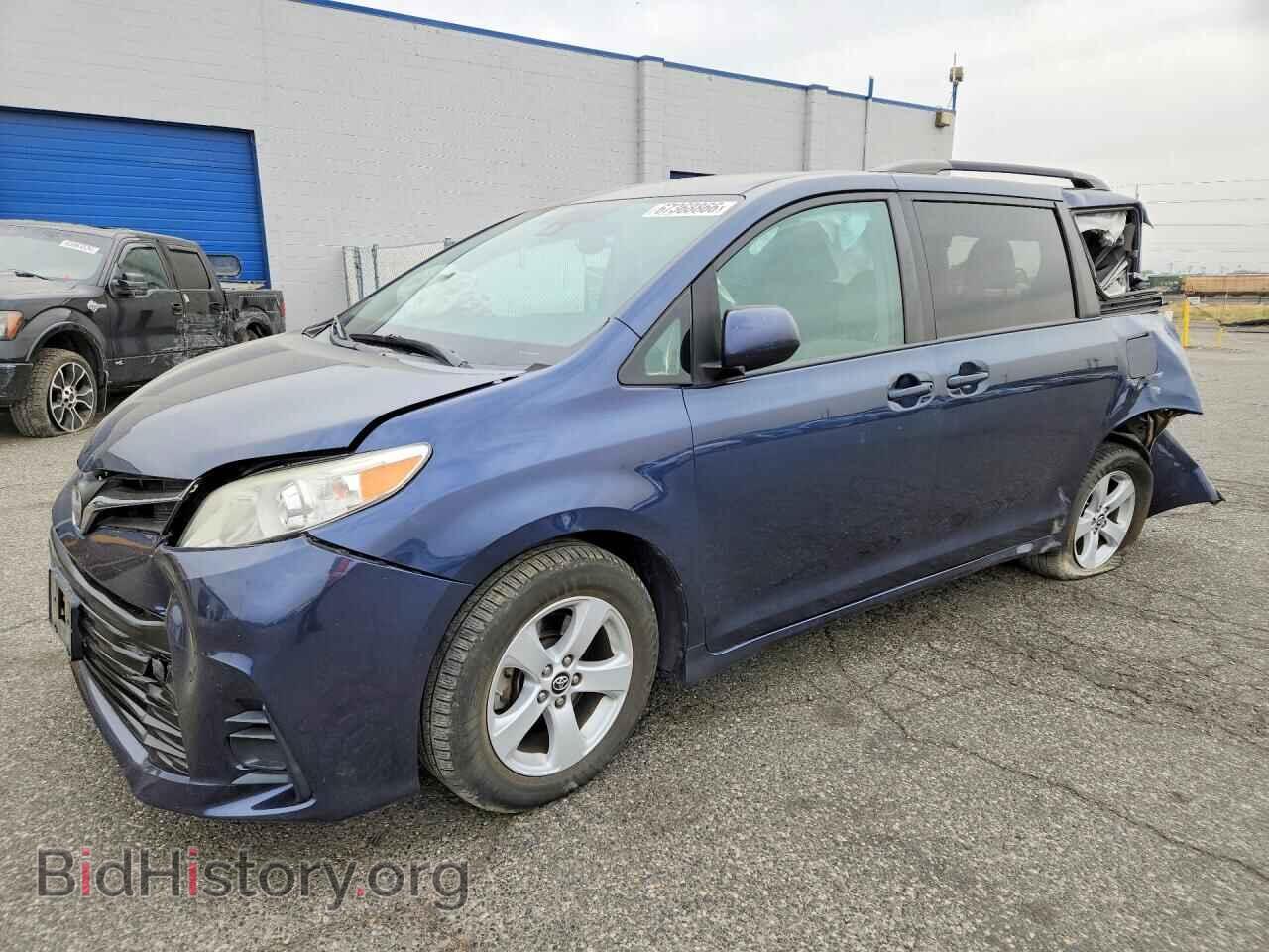 Photo 5TDKZ3DC1JS923607 - TOYOTA SIENNA 2018