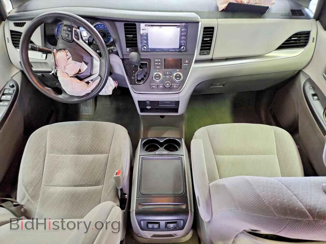 2018 TOYOTA SIENNA - VIN: 5TDKZ3DC1JS923607 - Photo 8