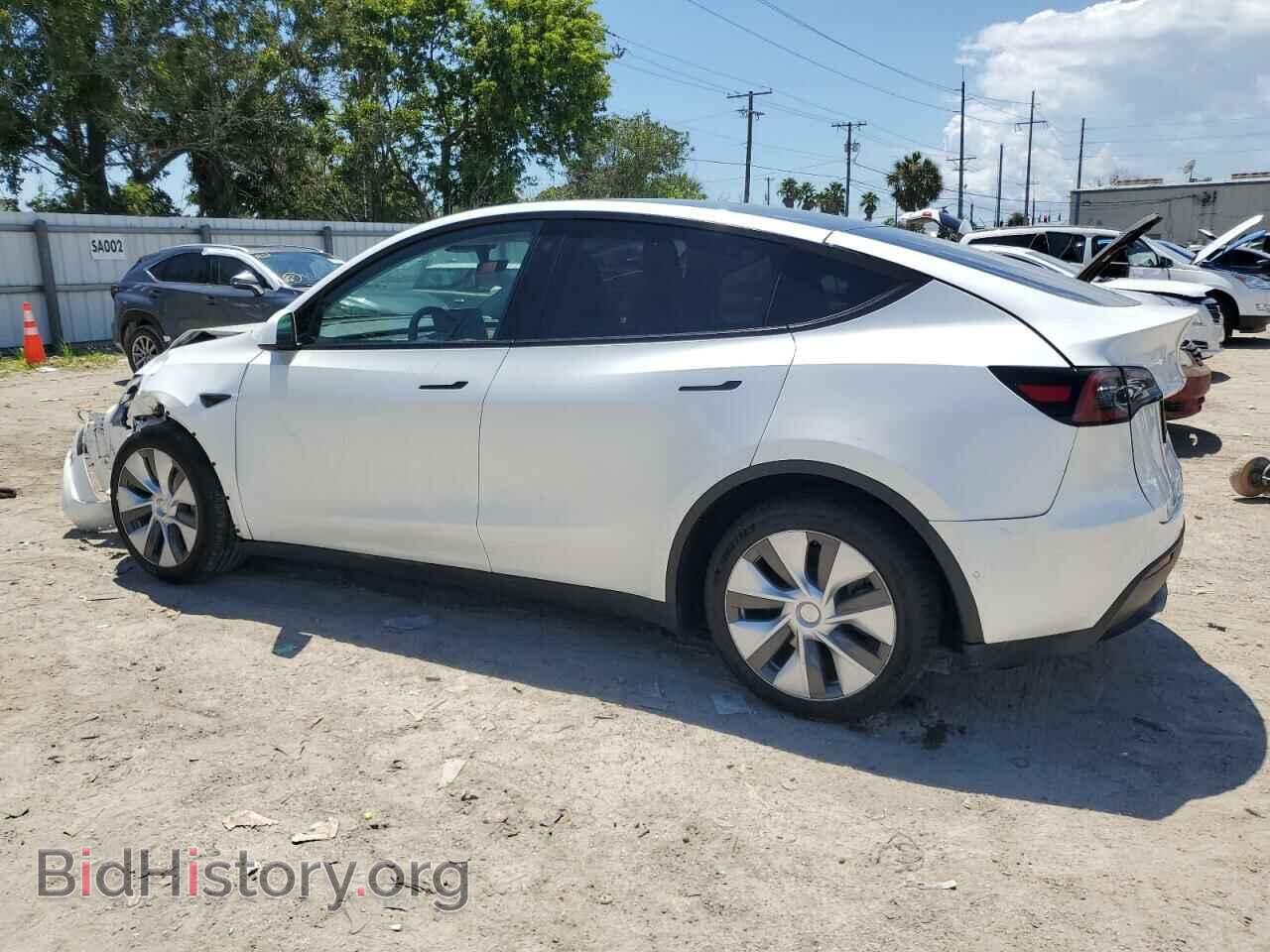 2022 TESLA MODEL Y - VIN: 7SAYGDEE6NA010387 - Фото 2