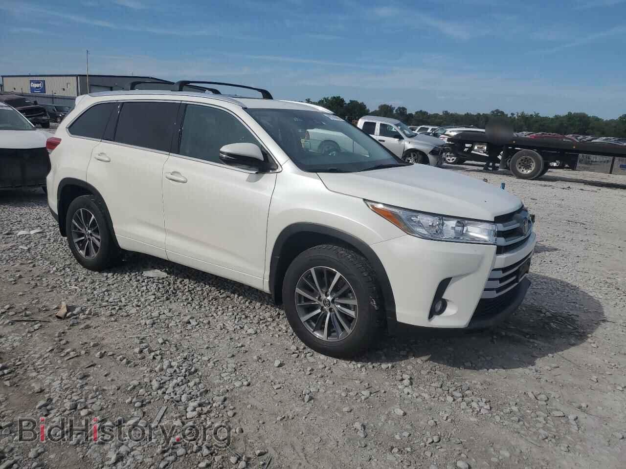 2018 TOYOTA HIGHLANDER - VIN: 5TDJZRFH1JS557722 - Фото 4