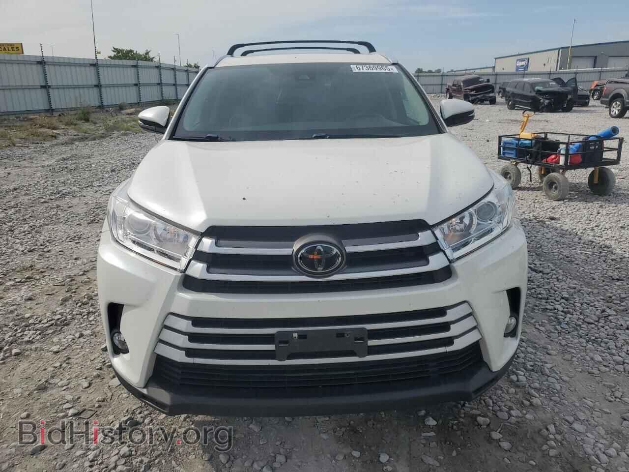 2018 TOYOTA HIGHLANDER - VIN: 5TDJZRFH1JS557722 - Фото 5