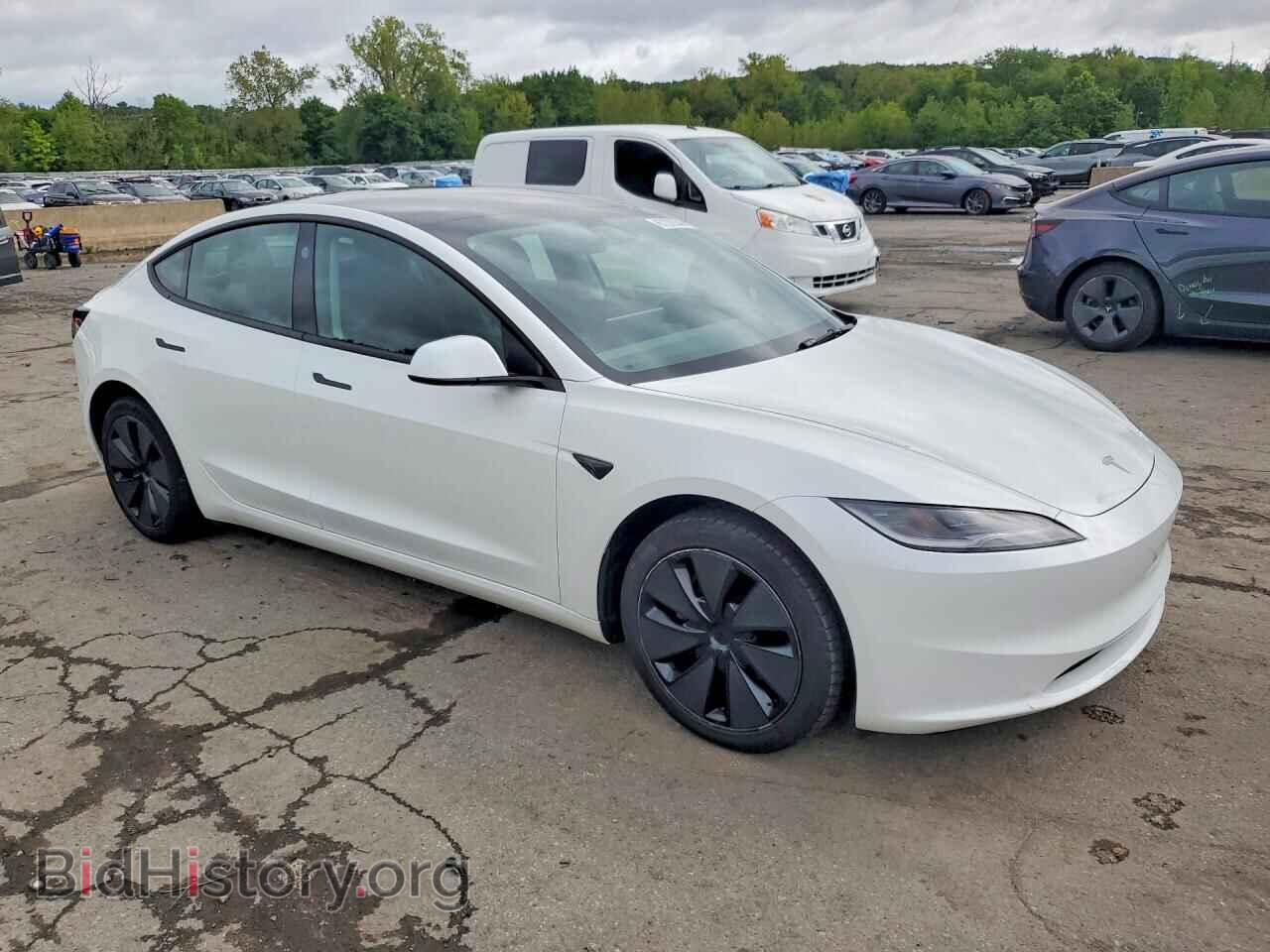 2025 TESLA MODEL 3 - VIN: 5YJ3E1EB9SF005944 - Photo 4