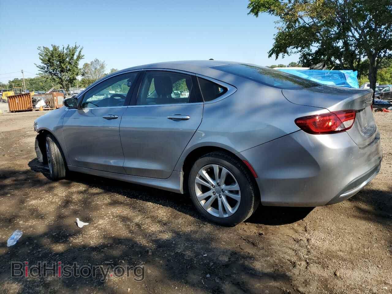2015 CHRYSLER 200 - VIN: 1C3CCCAB3FN655792 - Фото 2