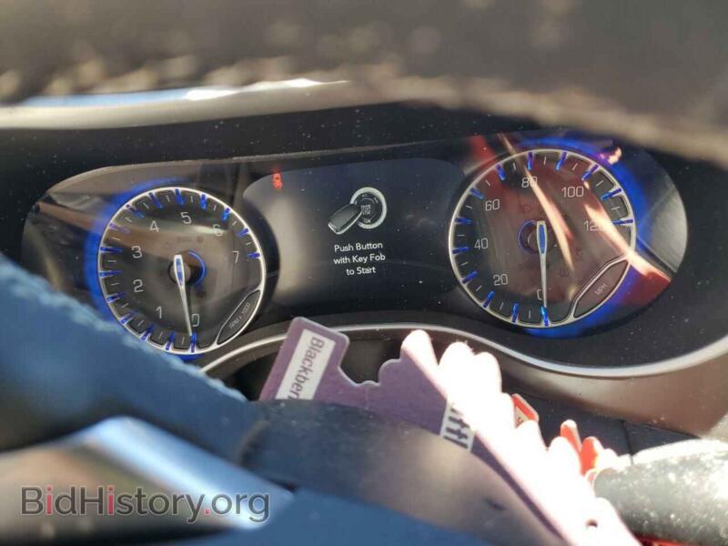 2022 Chrysler PACIFICA (VIN 2C4RC1BG9NR150393) — photo 9 of 13