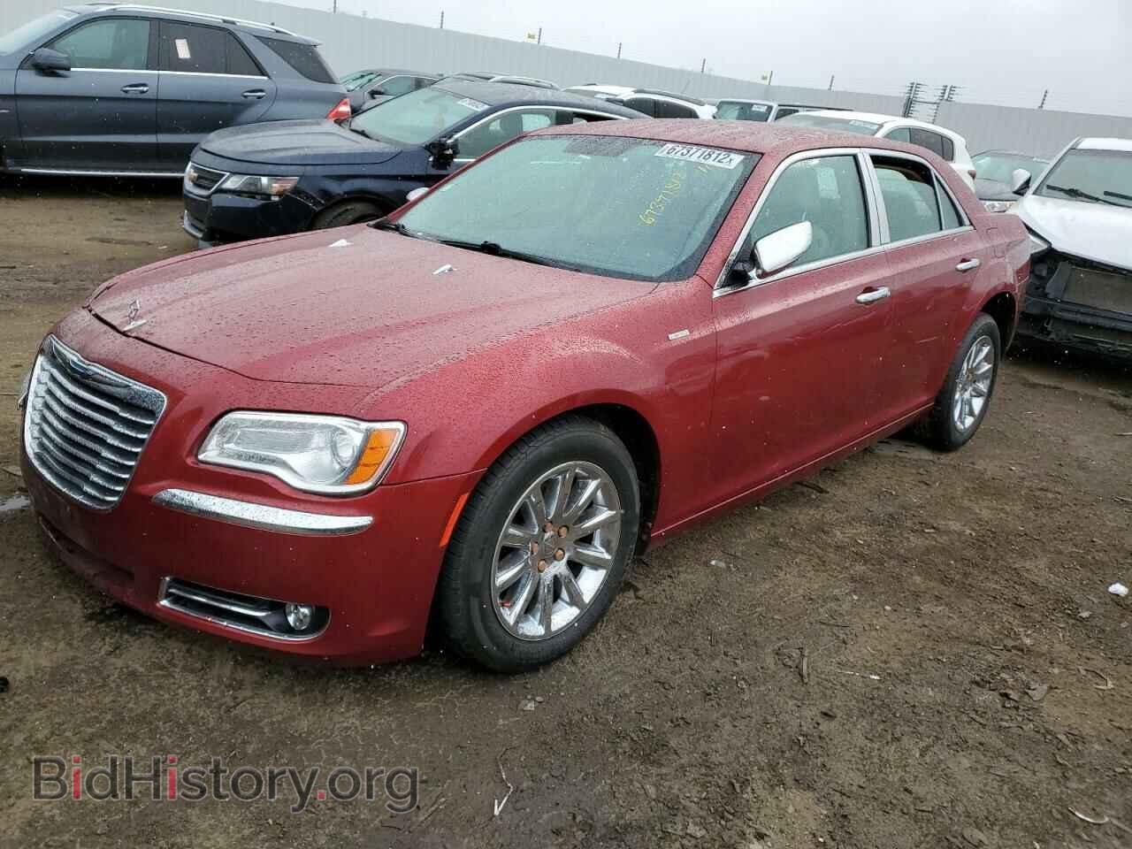 Фотография 2C3CCACG0CH249082 - CHRYSLER 300 2012