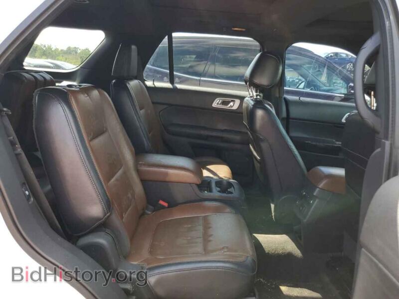 2011 Ford EXPLORER (VIN 1FMHK8F86BGA26424) — фото 11 из 13