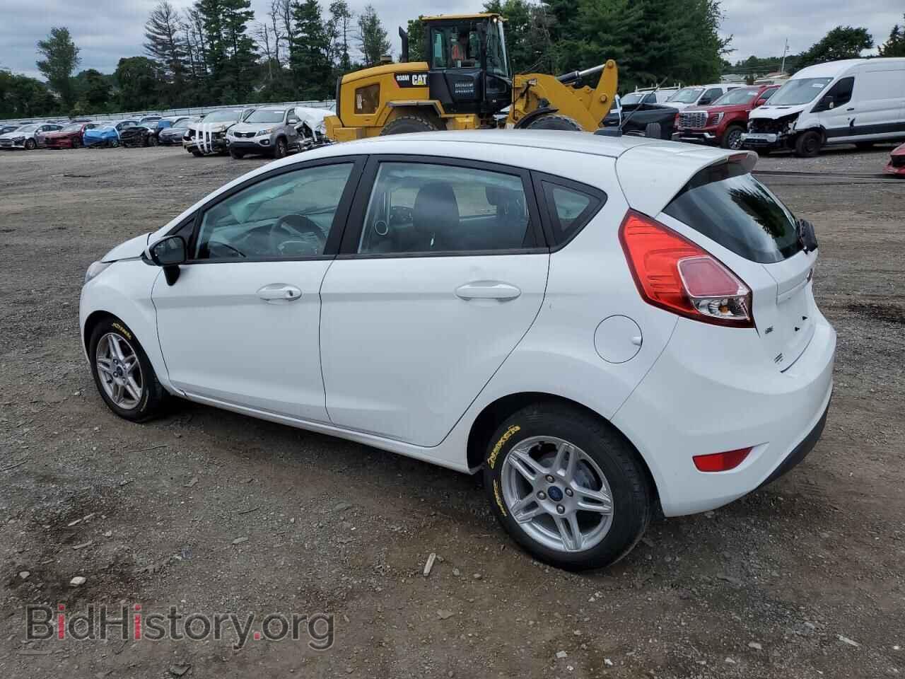 2019 FORD FIESTA - VIN: 3FADP4EJXKM142819 - Фото 2