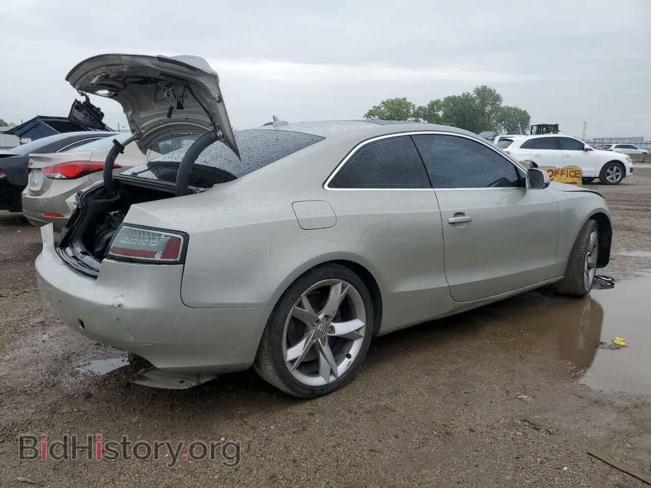 2011 AUDI A5 - VIN: WAUVFAFR1BA030697 - Фото 3