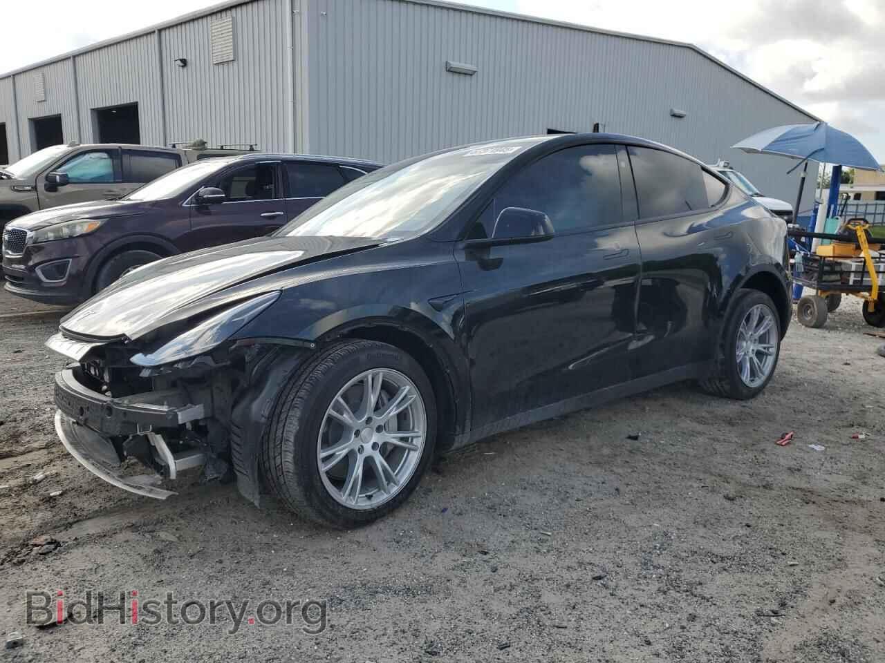 Photo 7SAYGAEEXRF021660 - TESLA MODEL Y 2024