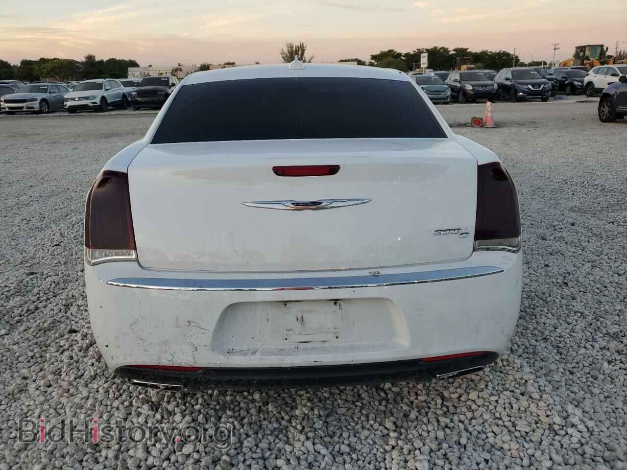 2016 CHRYSLER 300 - VIN: 2C3CCAEG1GH105687 - Фото 6