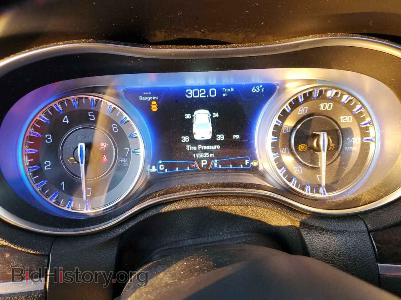 2016 CHRYSLER 300 - VIN: 2C3CCAEG1GH105687 - Фото 9
