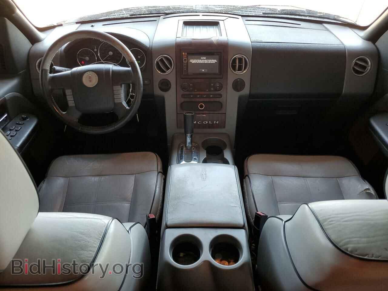 2006 LINCOLN MARK LT - VIN: 5LTPW16536FJ06807 - Фото 8