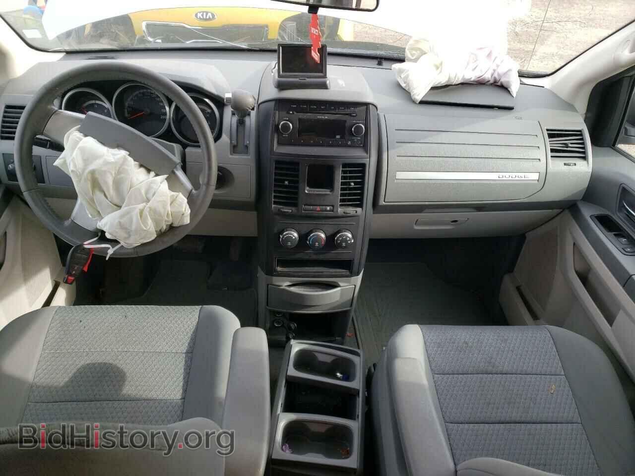 2009 DODGE CARAVAN - VIN: 2D8HN44E29R588876 - Фото 8