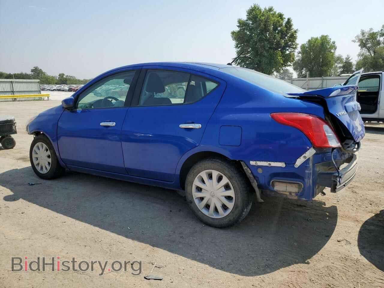 2017 NISSAN VERSA - VIN: 3N1CN7AP9HL803555 - Фото 2
