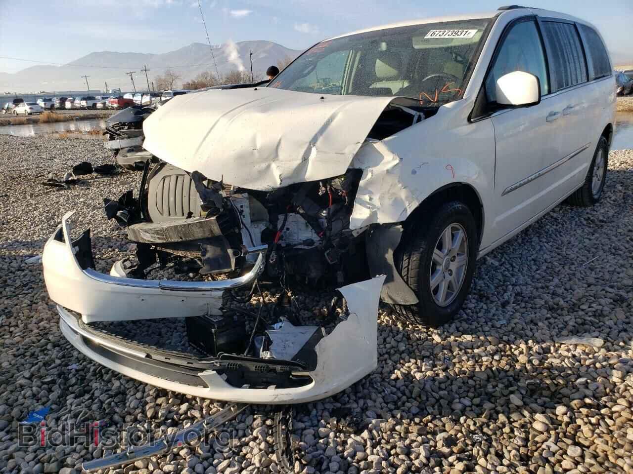2013 CHRYSLER MINIVAN - VIN: 2C4RC1BG5DR526473 - Фото 2
