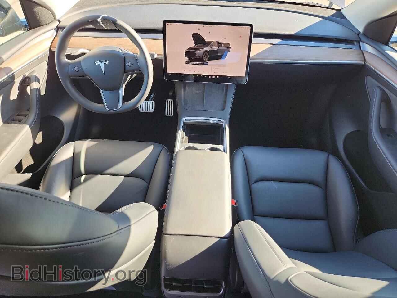 2024 TESLA MODEL Y - VIN: 7SAYGAEE8RF168995 - Photo 8