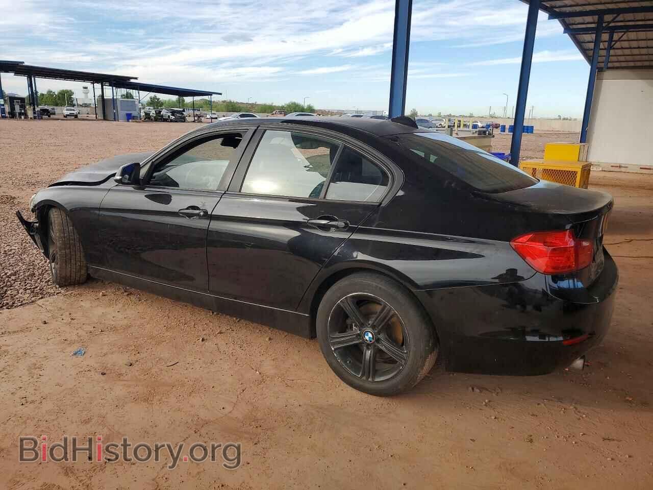 2015 BMW 3 SERIES - VIN: WBA3B1G57FNT03638 - Фото 2