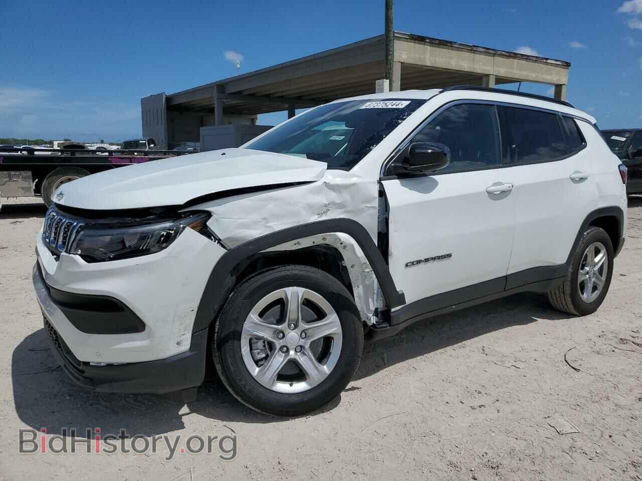 Фотография 3C4NJDBN9RT104120 - JEEP COMPASS 2024