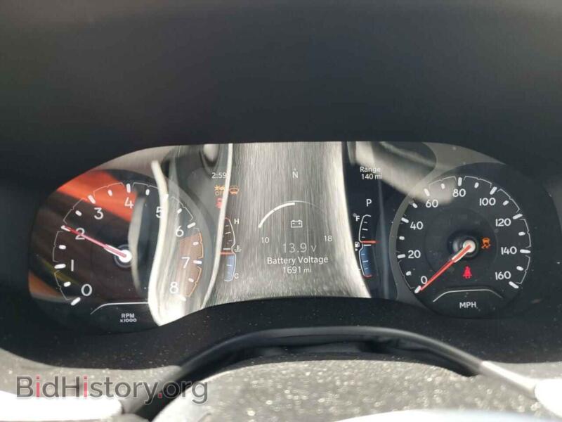 2024 Jeep COMPASS (VIN 3C4NJDBN9RT104120) — фото 9 из 13