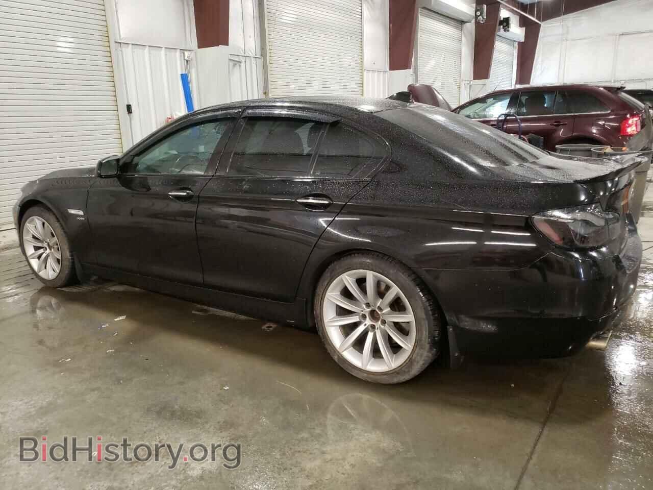 2011 BMW 5 SERIES - VIN: WBAFU9C59BC785353 - Фото 2