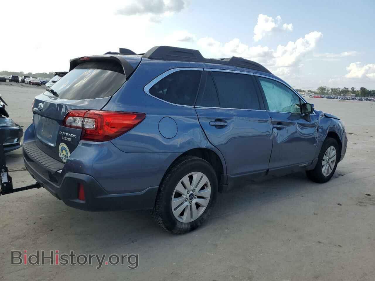 2018 SUBARU OUTBACK - VIN: 4S4BSAFC2J3383123 - Фото 3