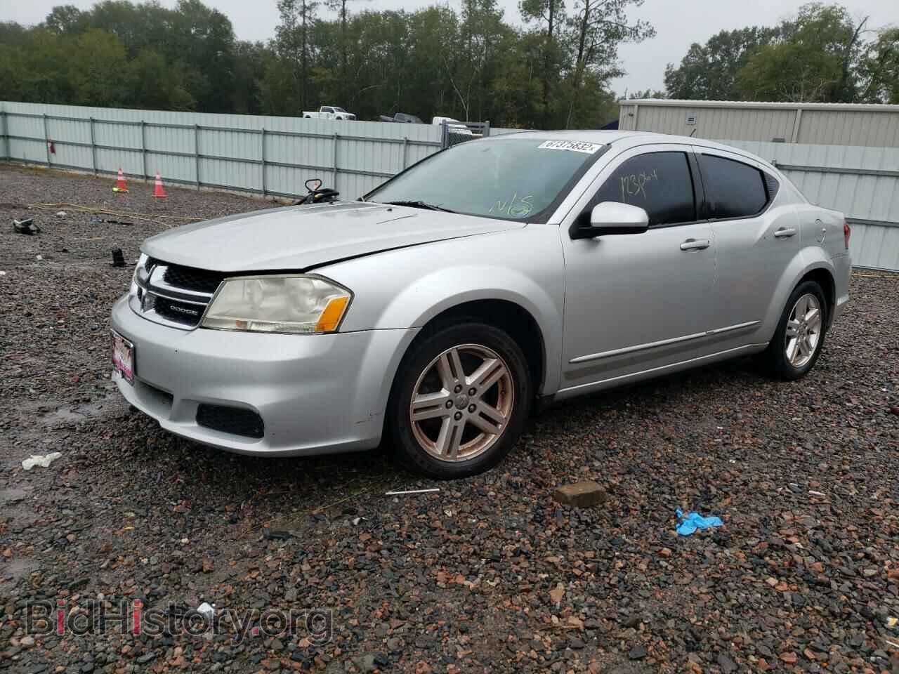 2011 DODGE AVENGER - VIN: 1B3BD1FB8BN592086 - Фото 2