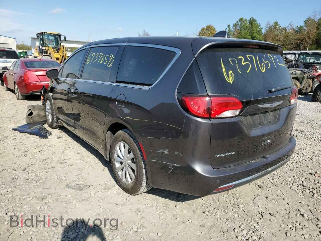 2019 CHRYSLER PACIFICA - VIN: 2C4RC1FG2KR583074 - Photo 3