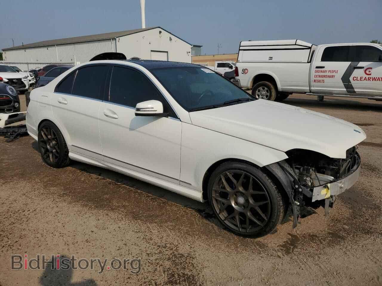 2012 MERCEDES-BENZ C-CLASS - VIN: WDDGF8FB5CF911713 - Фото 4