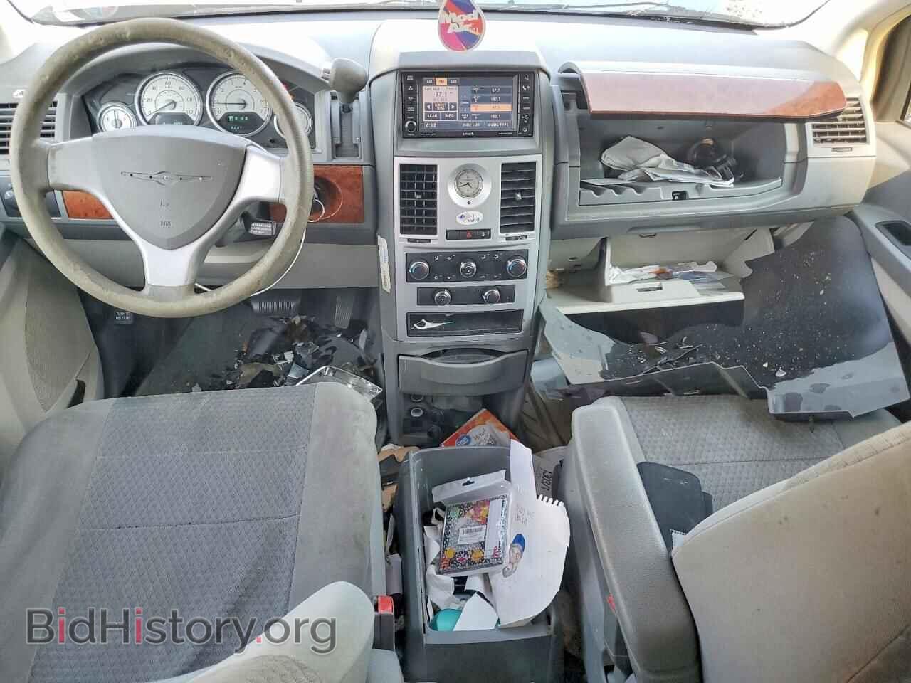 2009 CHRYSLER MINIVAN - VIN: 2A8HR44E29R529824 - Фото 8