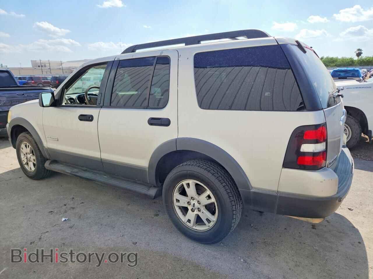 2006 FORD EXPLORER - VIN: 1FMEU63E16UA92267 - Фото 2