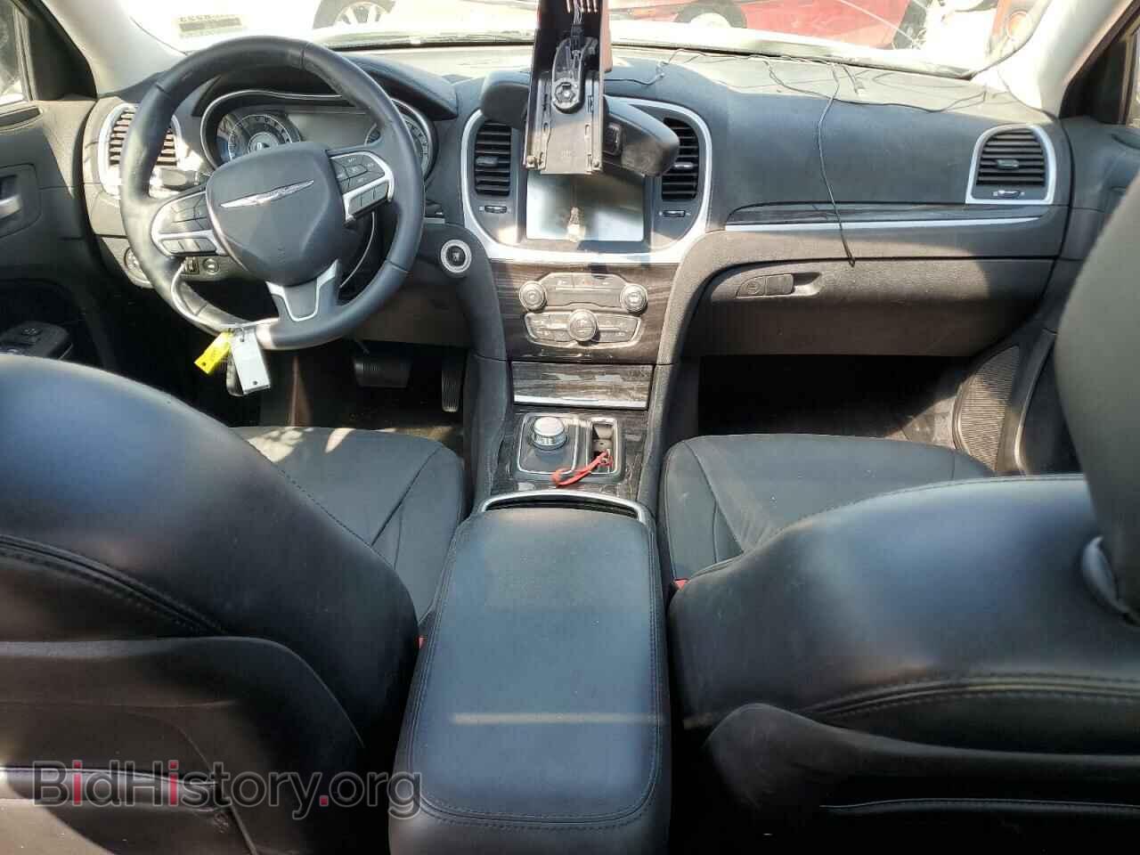 2015 CHRYSLER 300 - VIN: 2C3CCAAG2FH931064 - Фото 8