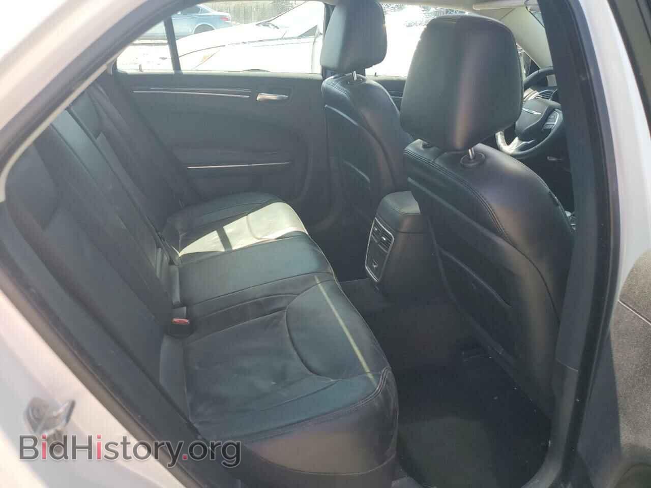 2015 CHRYSLER 300 - VIN: 2C3CCAAG2FH931064 - Фото 10