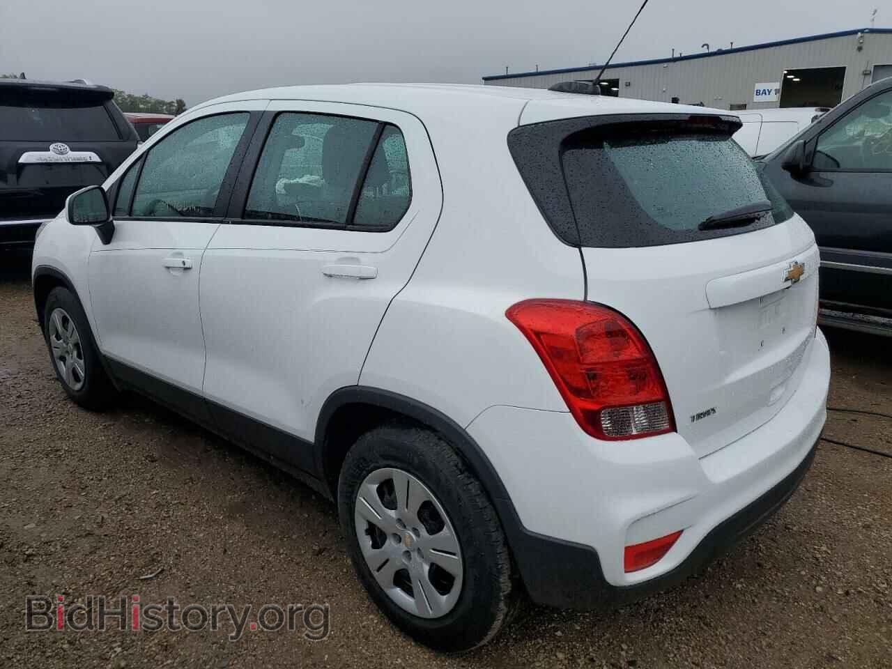 2018 CHEVROLET TRAX - VIN: KL7CJKSB6JB703383 - Фото 2