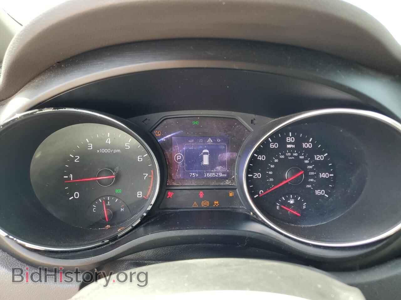 2017 KIA All Models - VIN: KNDMB5C14H6315440 - Фото 9
