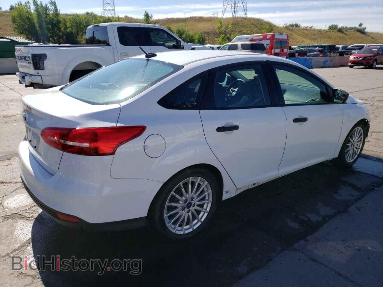 2016 FORD FOCUS - VIN: 1FADP3E24GL298320 - Фото 3