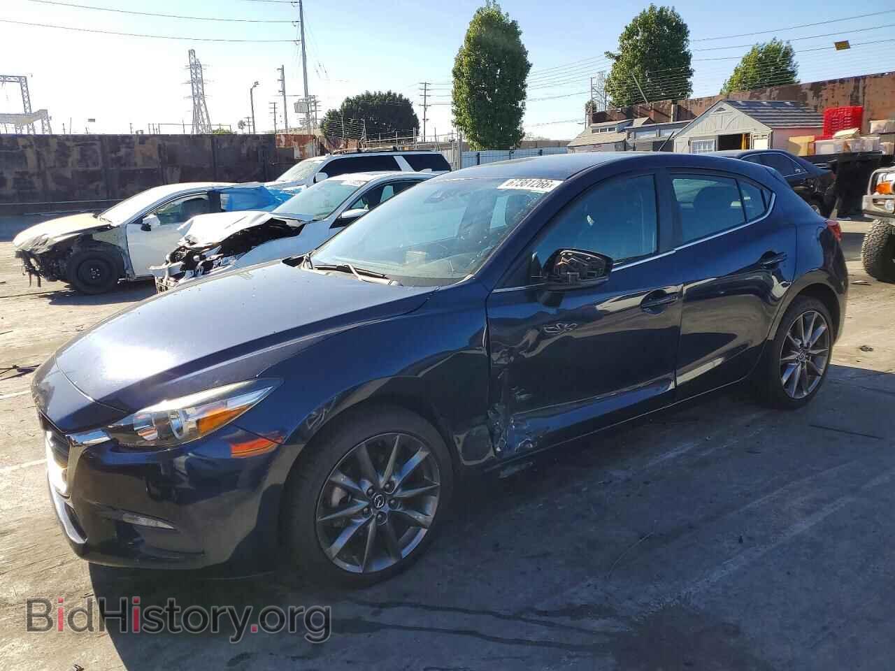 Фотография 3MZBN1L36JM270416 - MAZDA 3 2018